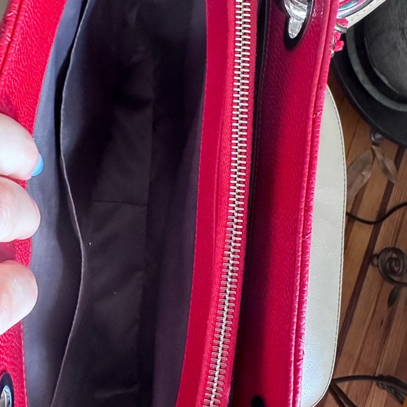 Chanel red caviar GST with silver hardware - Picture 5 of 16